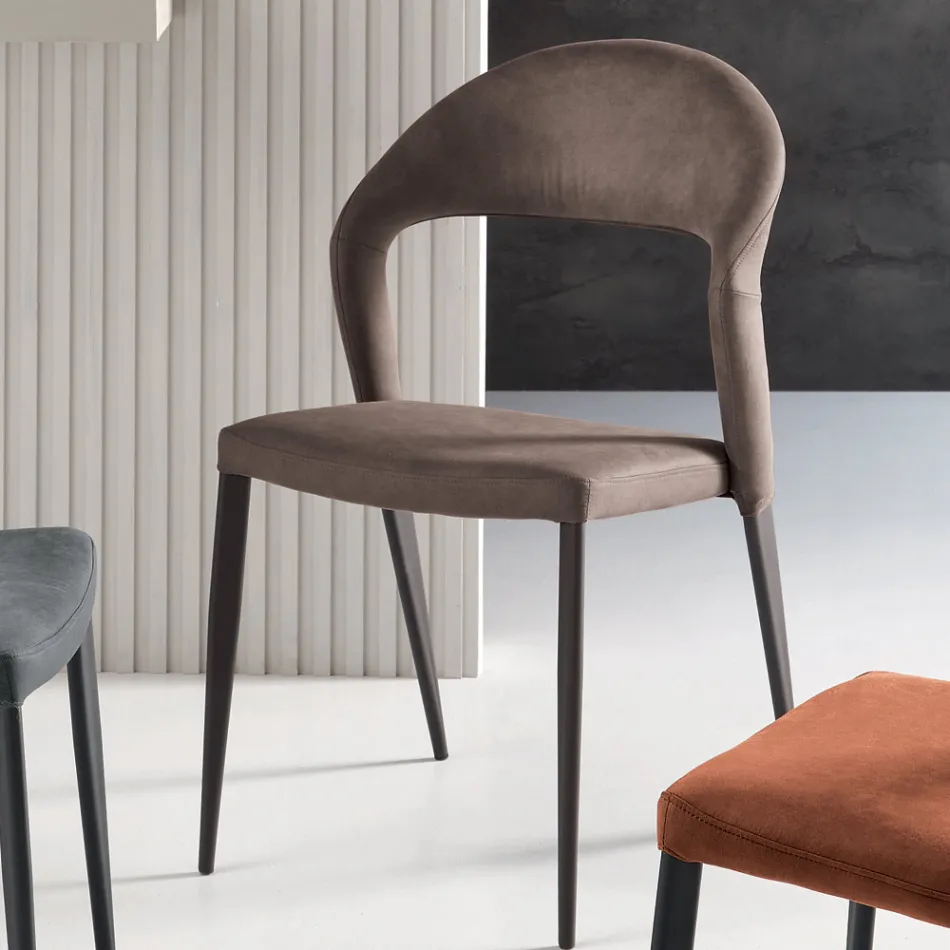 2 Scaune Tapițate în Piele Ecologică Colorată și Bază Metalică Vopsită - Boccaccio Viadurini