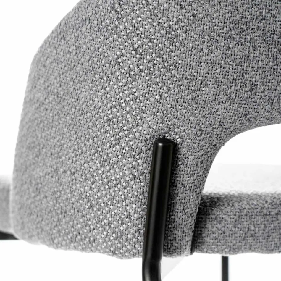 2 taburete de interior cu sezut si spatar din stofa si picioare metalice - plaja Viadurini