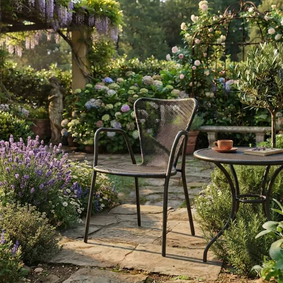 4 fotolii metalice de exterior cu design modern, fabricate în Italia - Varmo Viadurini