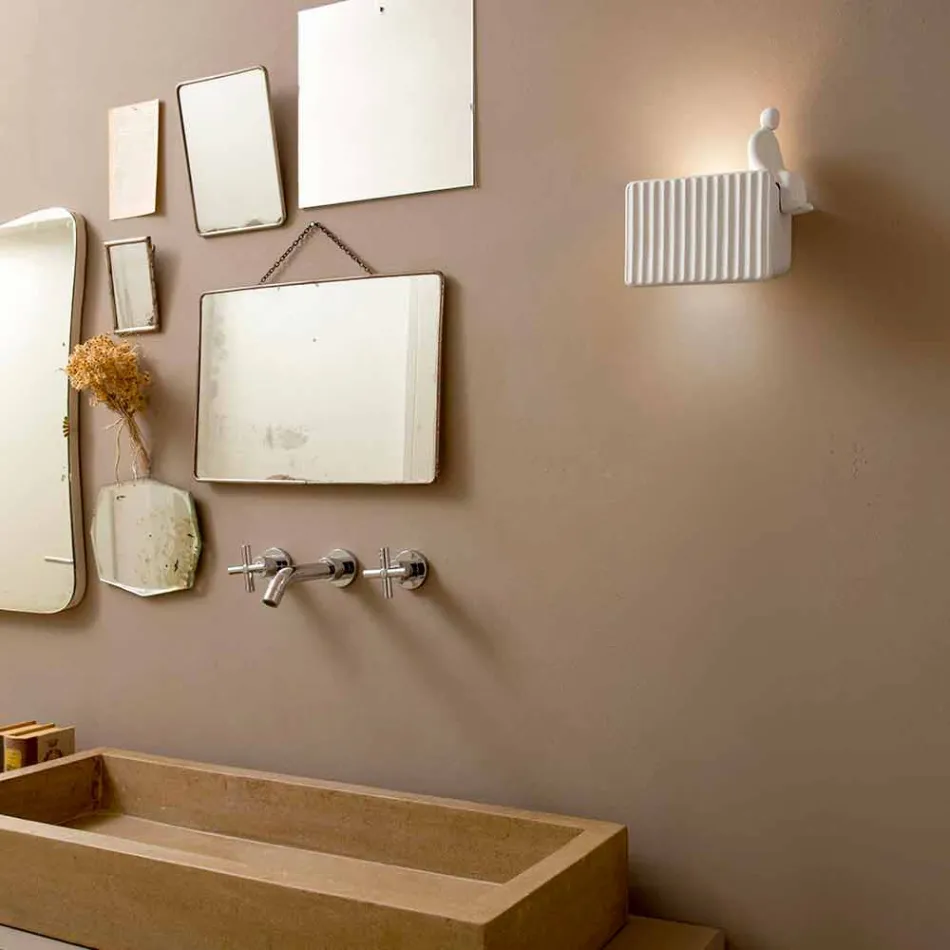 Aplica de perete cu 3 lumini Led în ceramică alb mat cu Umarell - Ometto Viadurini