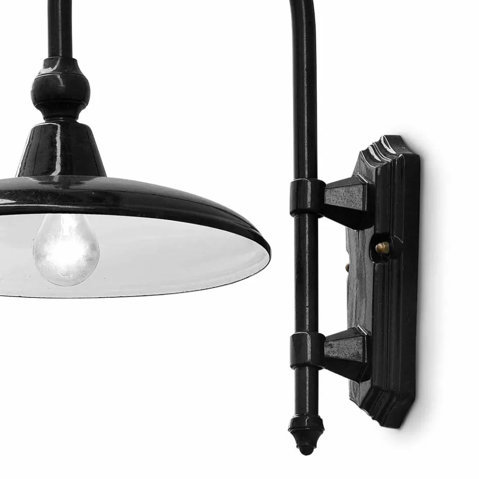 Lampă de perete exterior din aluminiu cu design clasic, fabricată în Italia - Campobasso Viadurini