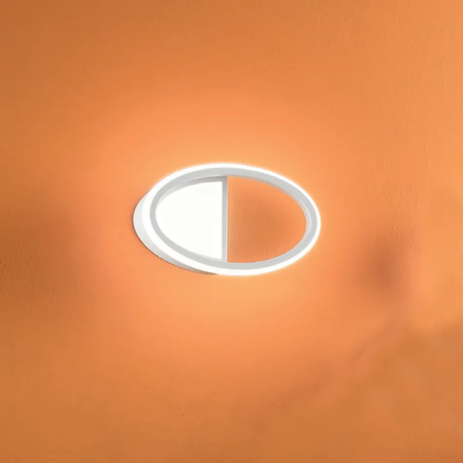 Aplică LED cu Structură Metalică Albă sau Aurie - Raissa Viadurini