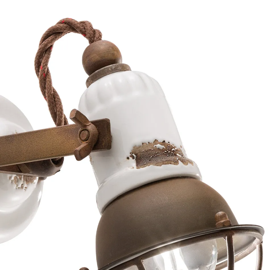 Spot cu aplicații în stil industrial, realizat manual din fier și ceramică - Loft Viadurini