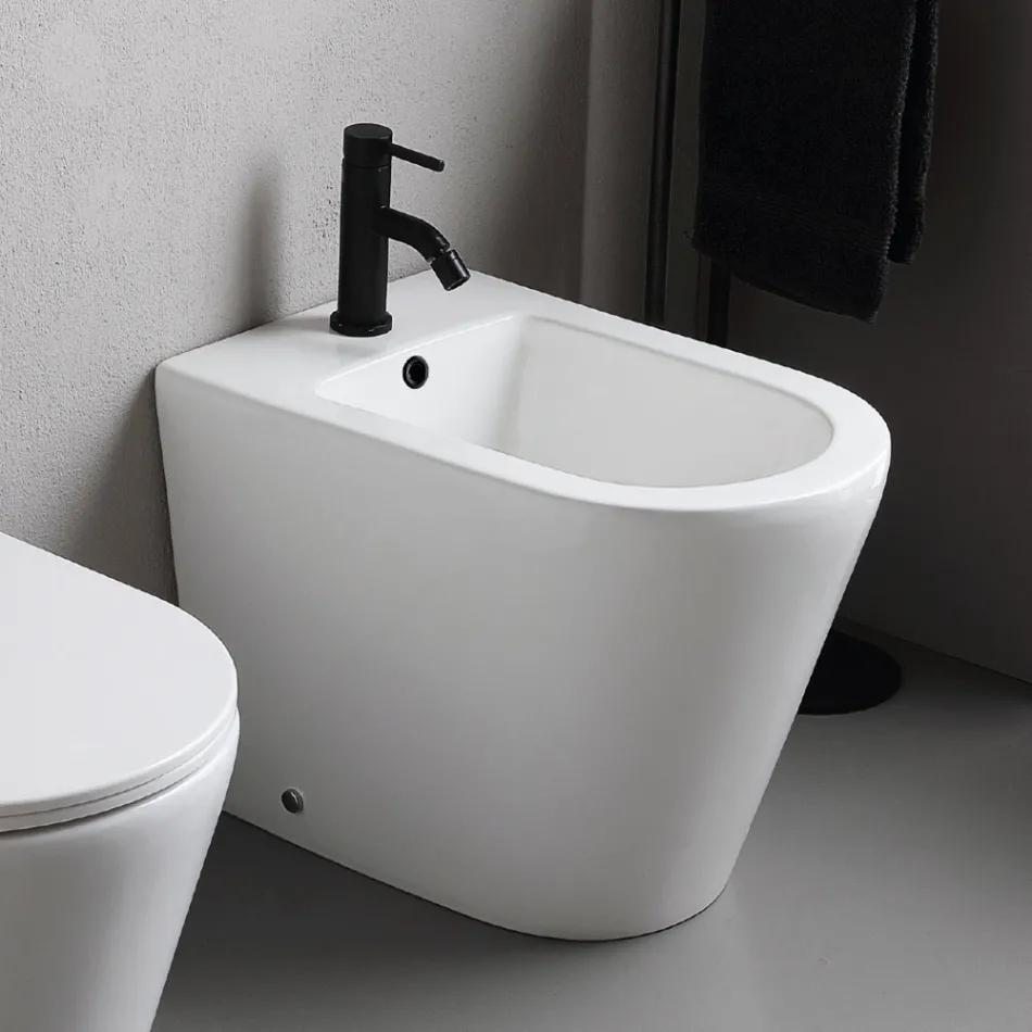 Bideu Salice cu o singură gaură, montat pe podea, din ceramică albă, cu un design modern și elegant Viadurini