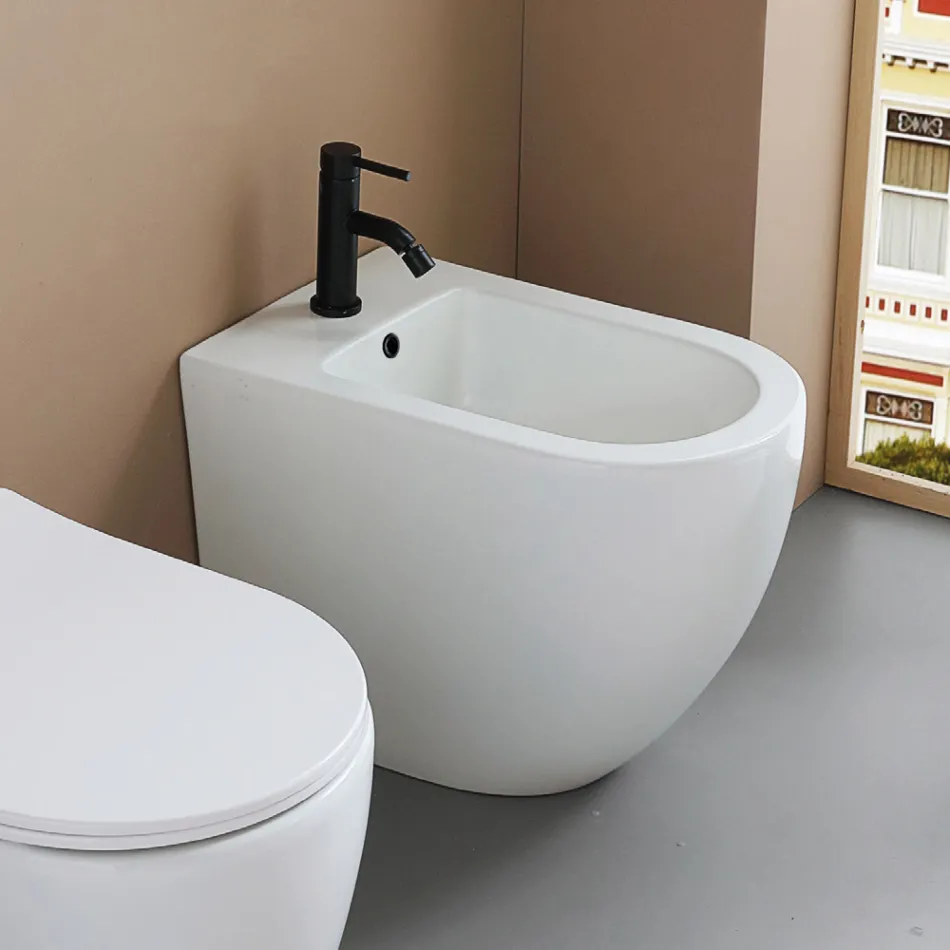 Bideu cu o singură gaură, montat pe podea, din ceramică albă durabilă, cu un design modern - Olmo Viadurini