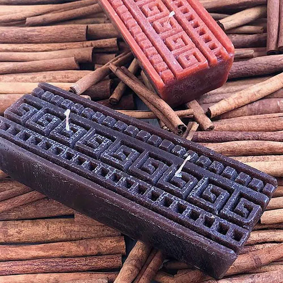 Lumanare artizanala cu parfum de scortisoara dreptunghiulara fabricata in Italia - Alissa Viadurini