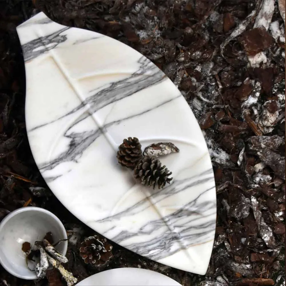 Piesa centrala din marmura Arabescato cu forma de frunza Made in Italy - Treviso Viadurini