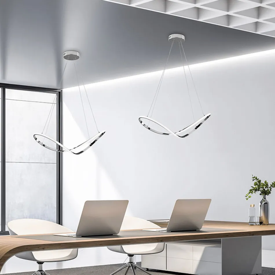 Un accesoriu luminos din sticlă și metal, fabricat în Italia, cu un gust elegant – Apollo Viadurini