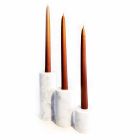 Compoziție a 3 suporturi pentru lumânări din marmură albă de Carrara fabricate în Italia - Astol Viadurini