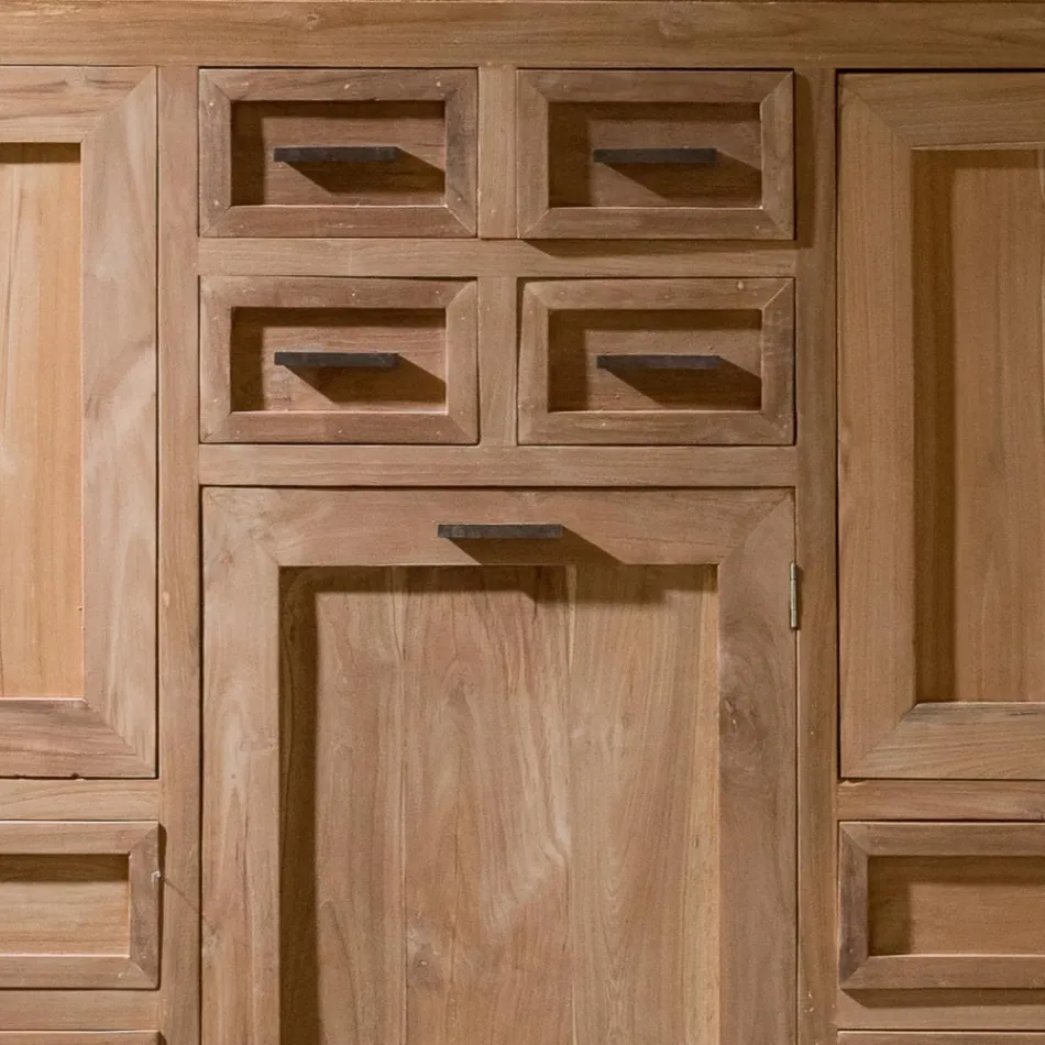 Bufet din lemn masiv de tec cu 3 uși și 8 sertare - Quan Viadurini