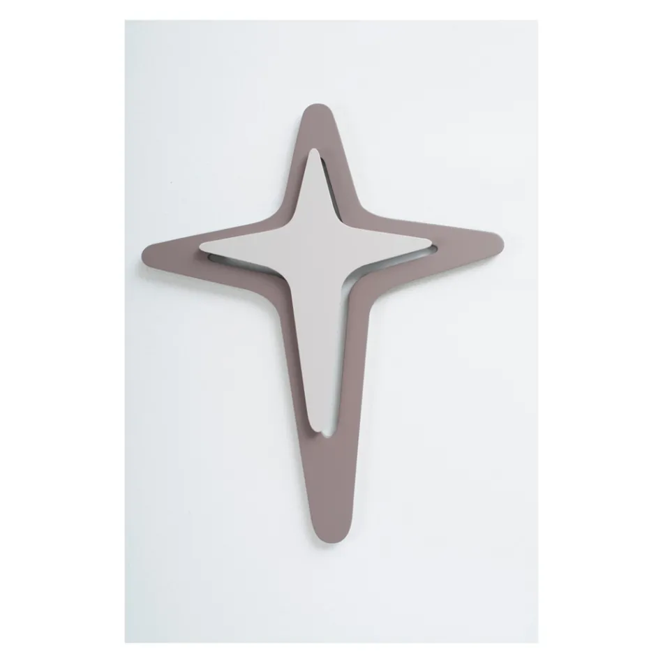 Crucifix în culoarea cacao și pietriș Realizat cu gravură laser Made in Italy - Diana Viadurini