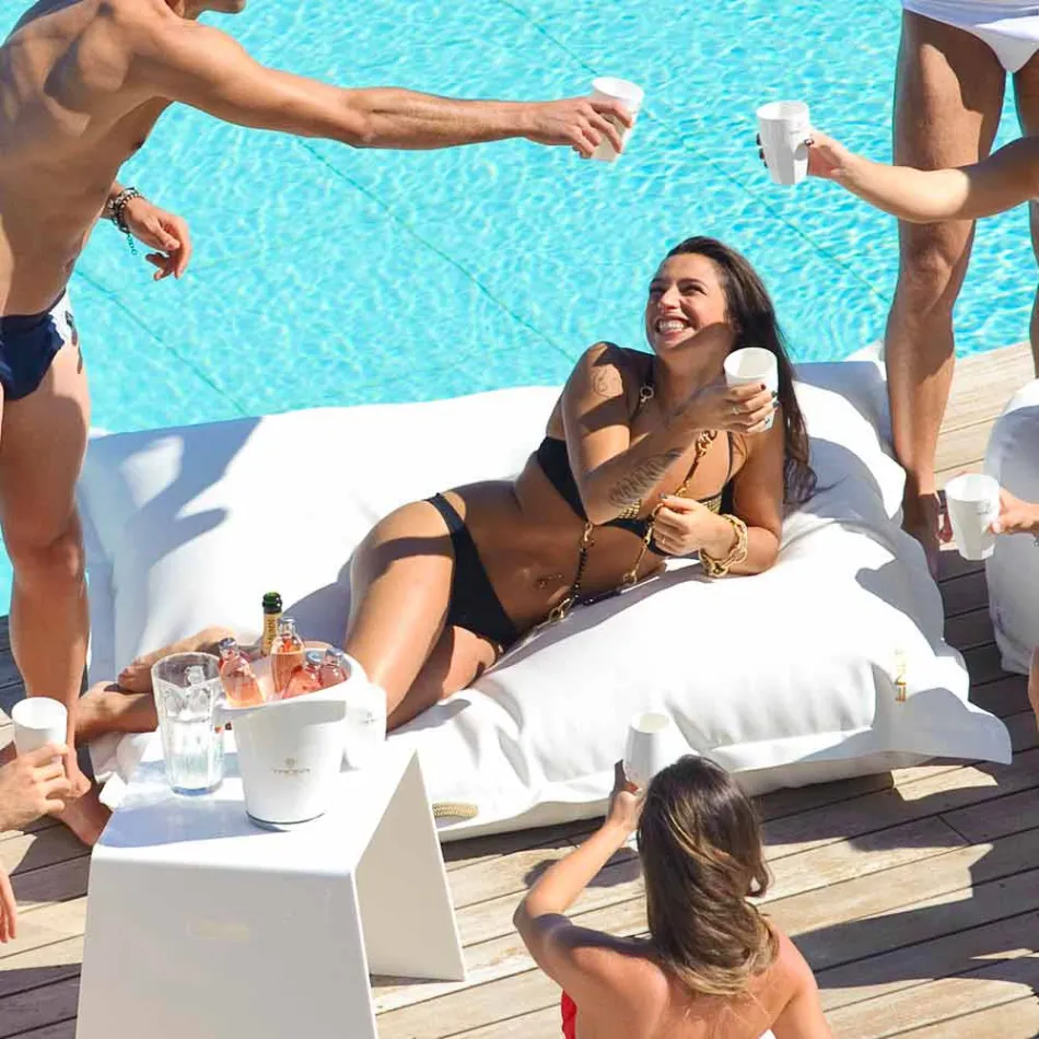 Cloud pernă de relaxare în aer liber din piele faux alb nautice Trona Viadurini