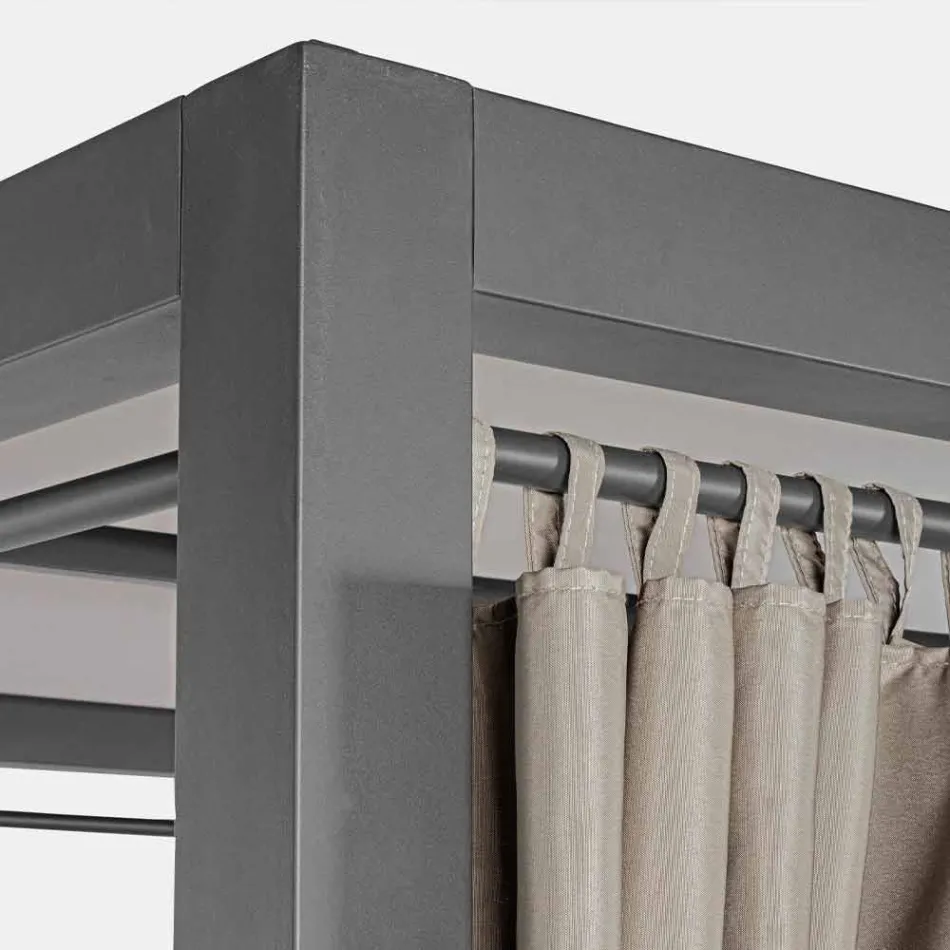 Pat de zi în aer liber, din textilen și aluminiu, cu spătar reclinabil - Anastasia Viadurini