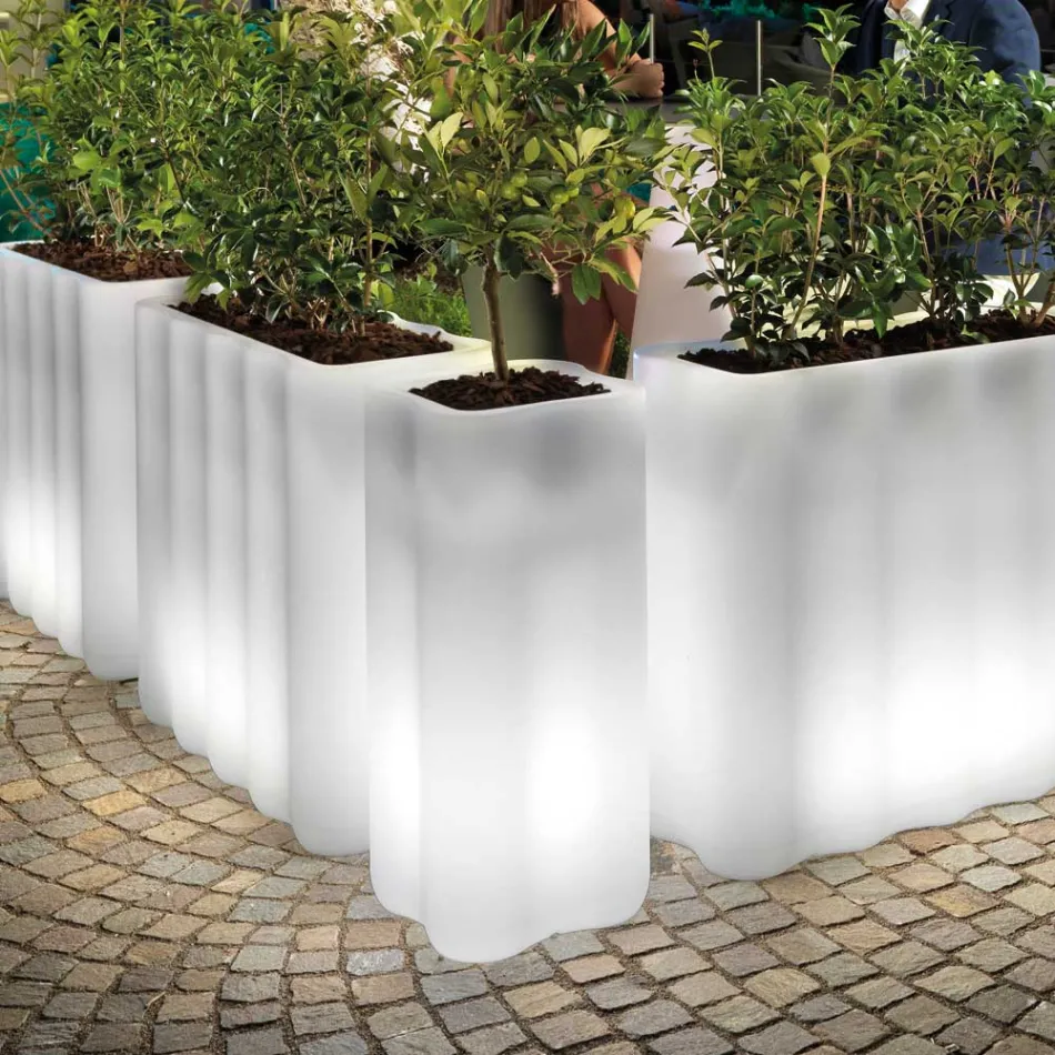 Jardinieră tip coloană din polietilenă iluminată în două culori, fabricată în Italia - Barbia Viadurini