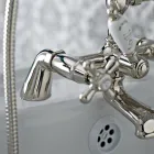 Grup clasic pentru cadă cu duș manual din alamă Made in Italy - Ercolina Viadurini