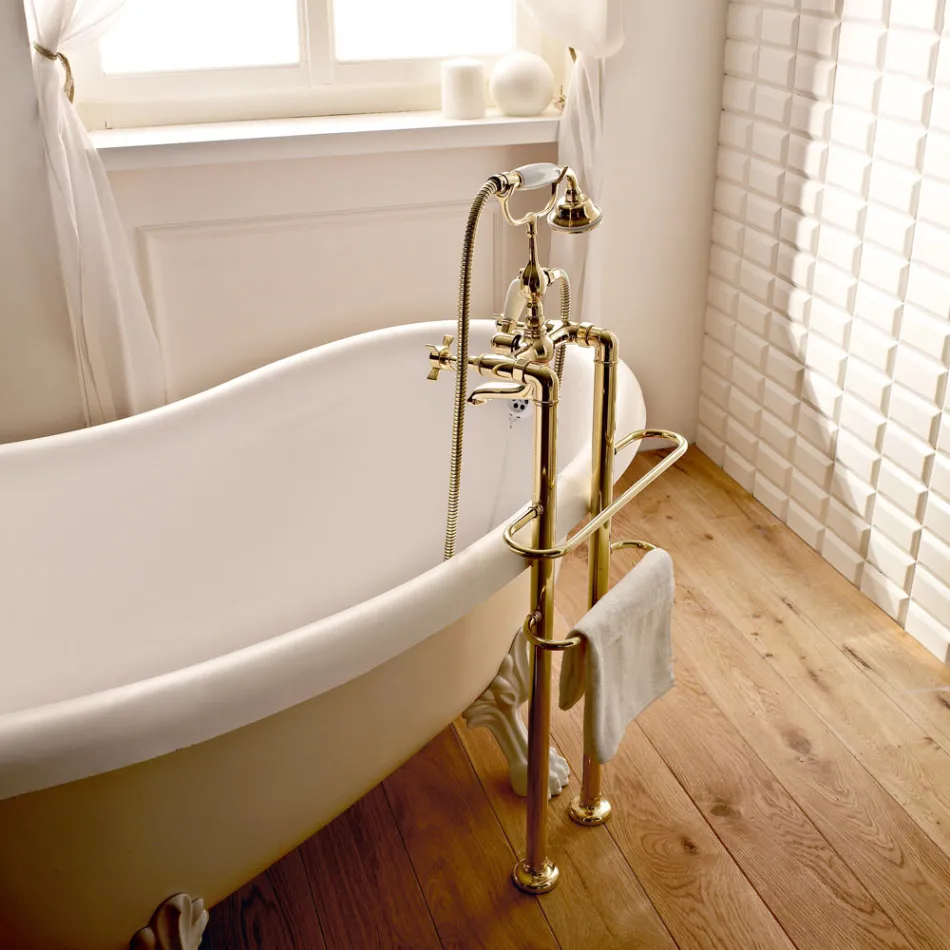 Vintage Design Brass Floor Standing Bathtub Group Made in Italy - Katerina Viadurini