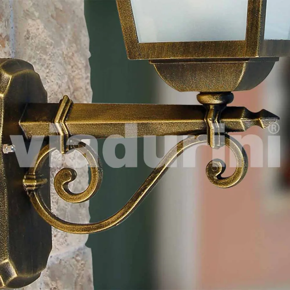 Kristel, o lampă de perete de grădină din aluminiu fabricată în Italia Viadurini