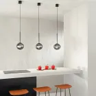 Lampă cu suspendare din metal vopsit și sticlă suflată - Ailanto Viadurini