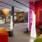 Prisma lampă de exterior Slide Manhattan alb luminos realizat în Italia Viadurini