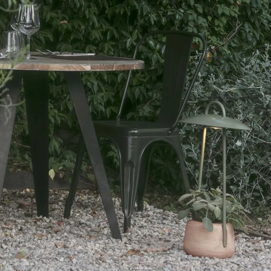 Lampa de exterior cu jardiniera din argila, aluminiu si alama - Cappello Viadurini