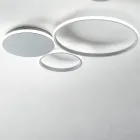 Aplică din metal vopsit cu design modern LED - Punto Viadurini