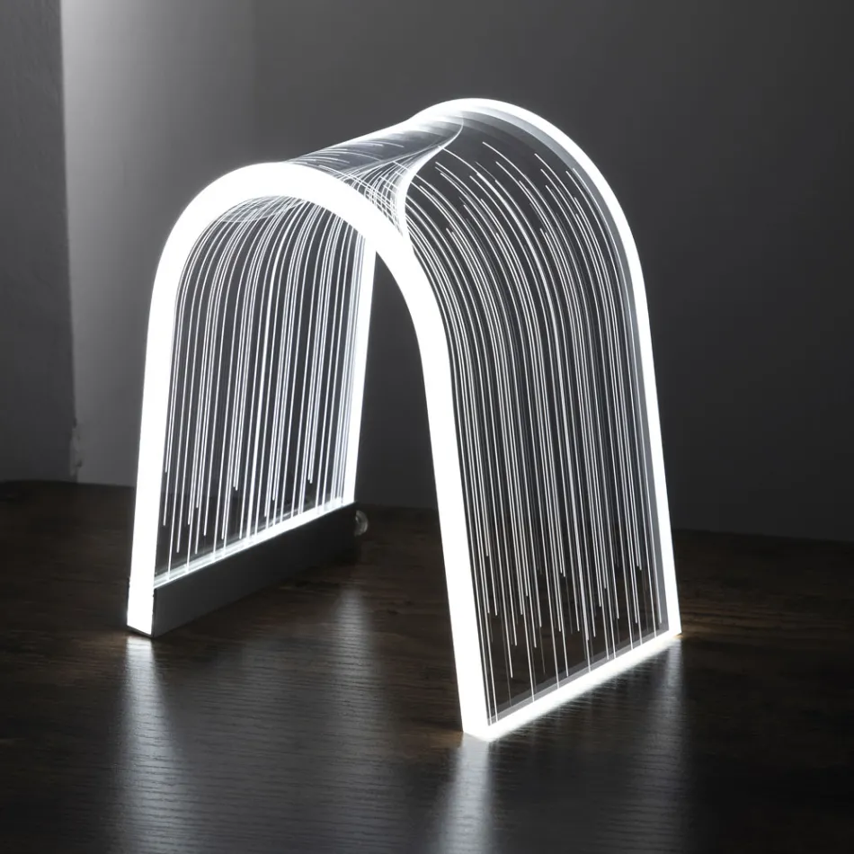 Lampa de Masa din Cristal Acrilic Transparent cu Decorat Gravat - Bertella Viadurini