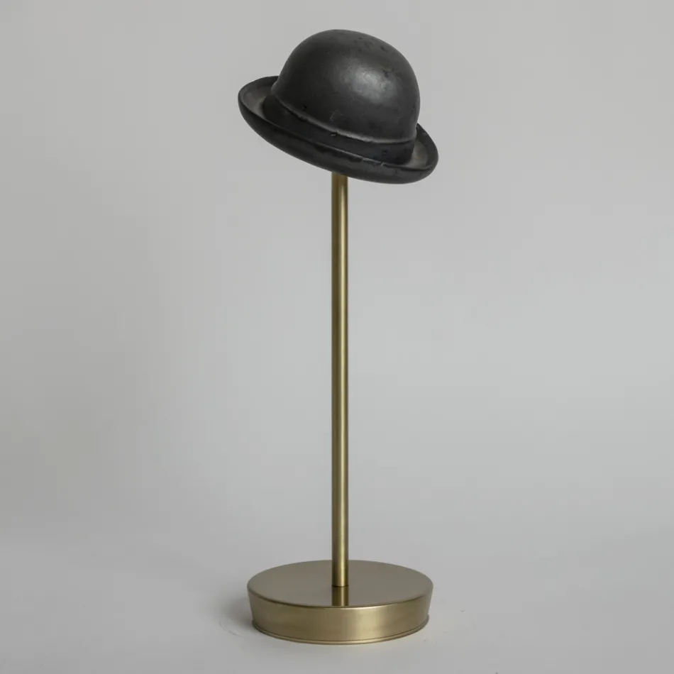 Lampă de masă reîncărcabilă și înclinabilă de la Magnet - Bombetta Viadurini