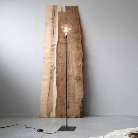 Lampă de podea fabricată manual cu structură de fier negru Fabricat în Italia - Simplu Viadurini
