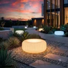 Lampă de podea pentru exterior din polietilenă de alabastru, fabricată în Italia - Disco Viadurini