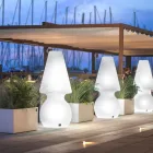 Lampă de podea pentru exterior Alvarez cu lumină LED din polietilenă, fabricată în Italia Viadurini