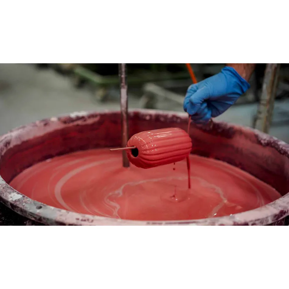 Lampa suspendată din ceramică retro galbenă sau verde, fabricată în Italia - Ferroluce Lariat Viadurini