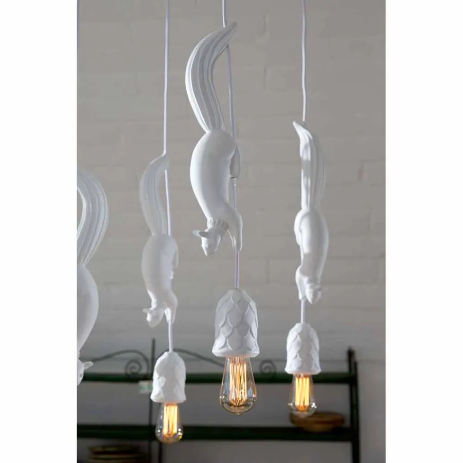 Lampă suspendată din ceramică albă mată cu veveriță și ghindă - veveriță Viadurini