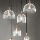 Lampă suspendată din sticlă suflată cu dungi și metal vopsit - Giuliano Viadurini