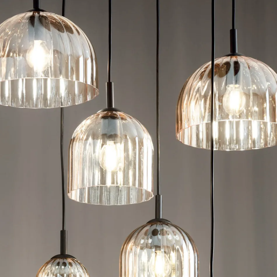 Lampă suspendată din sticlă suflată cu dungi și metal vopsit - Giuliano Viadurini