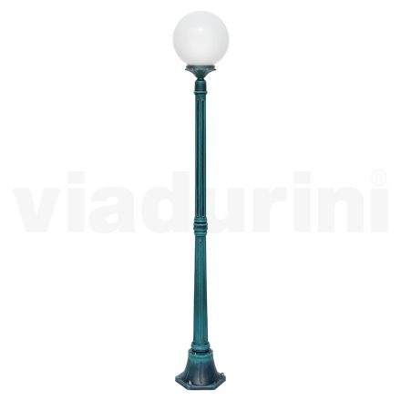 Lampa stradala inaltime de 172 cm din acril negru si aluminiu fabricata in Italia - Trovanero Viadurini