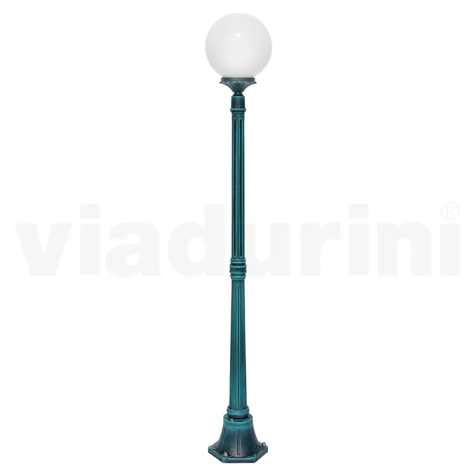 Lampa stradala inaltime de 172 cm din acril negru si aluminiu fabricata in Italia - Trovanero Viadurini