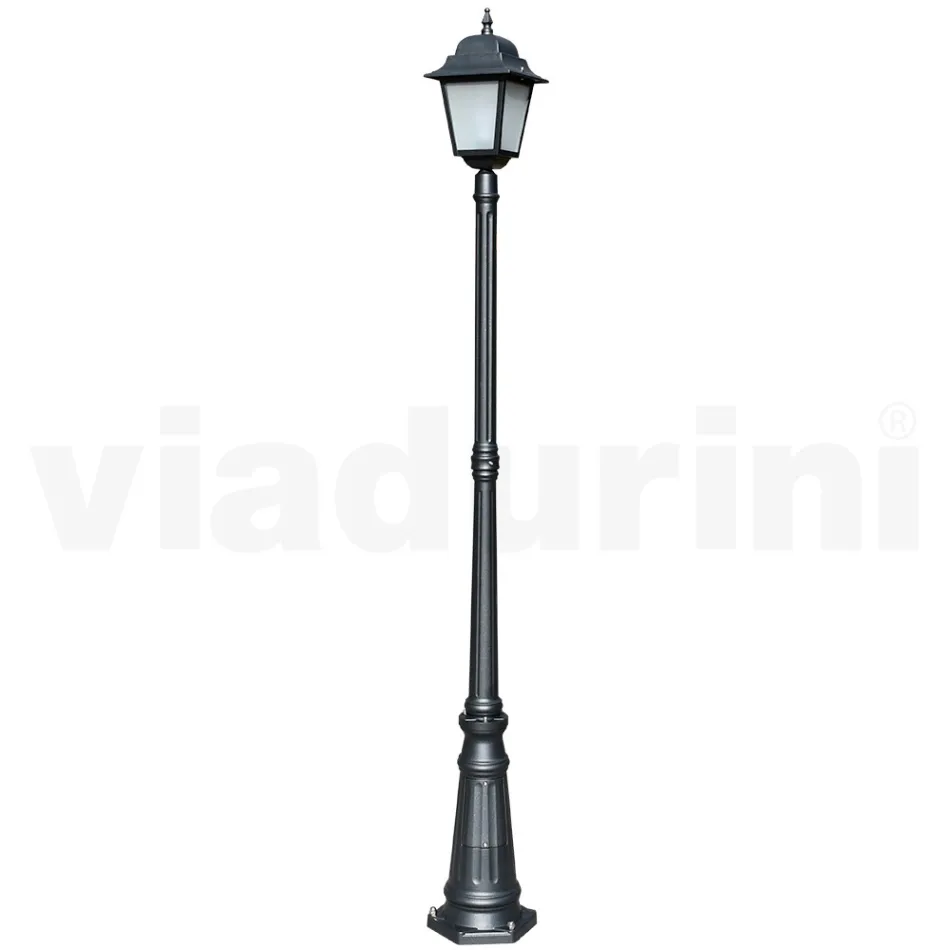 Lampa stradala inaltime de 214 cm din sticla antracit si aluminiu Made in Italy - Scintilla Viadurini