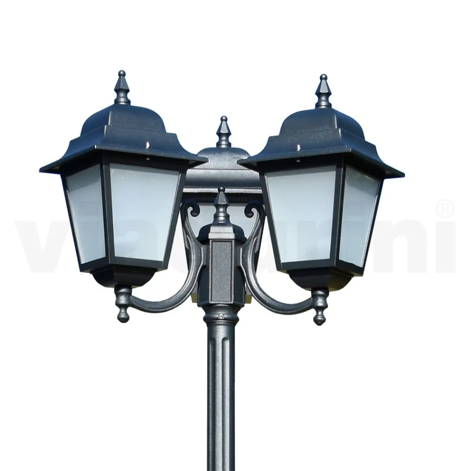 Lampa stradala inaltime de 238 cm din sticla antracit si aluminiu Made in Italy - Scintilla Viadurini