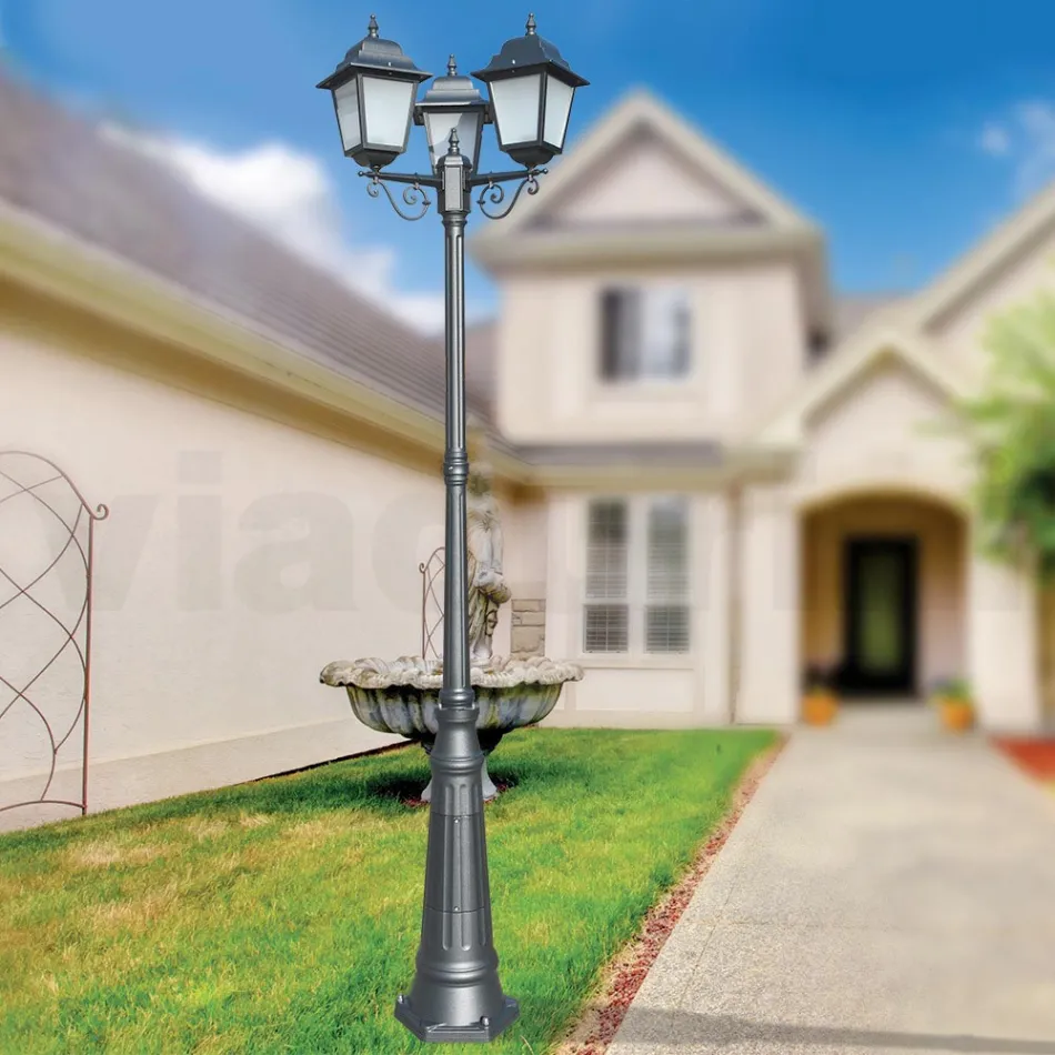 Lampa stradala inaltime de 249 cm din sticla antracit si aluminiu Made in Italy - Scintilla Viadurini