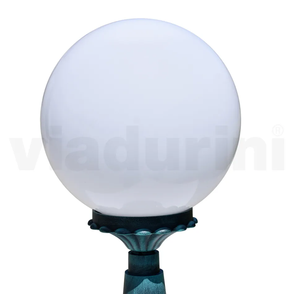 Lampă stradală înaltă de 47 cm din acril negru și aluminiu fabricată în Italia - Trovanero Viadurini