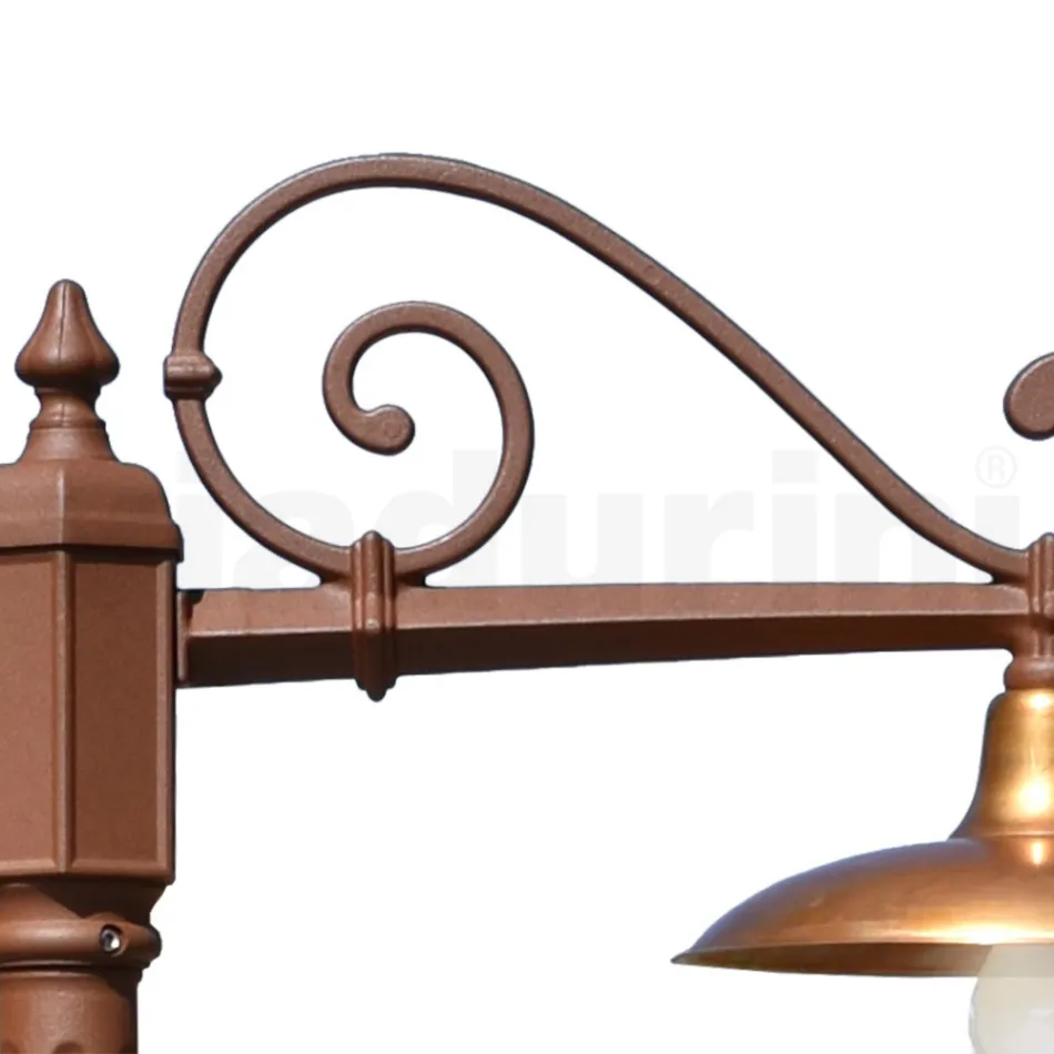 Lampa stradala in stil vintage din aluminiu corten si alama Made in Italy - Adela Viadurini