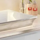 În baie semi-adâncit chiuveta în argilă și platină din Italia, Guido Viadurini