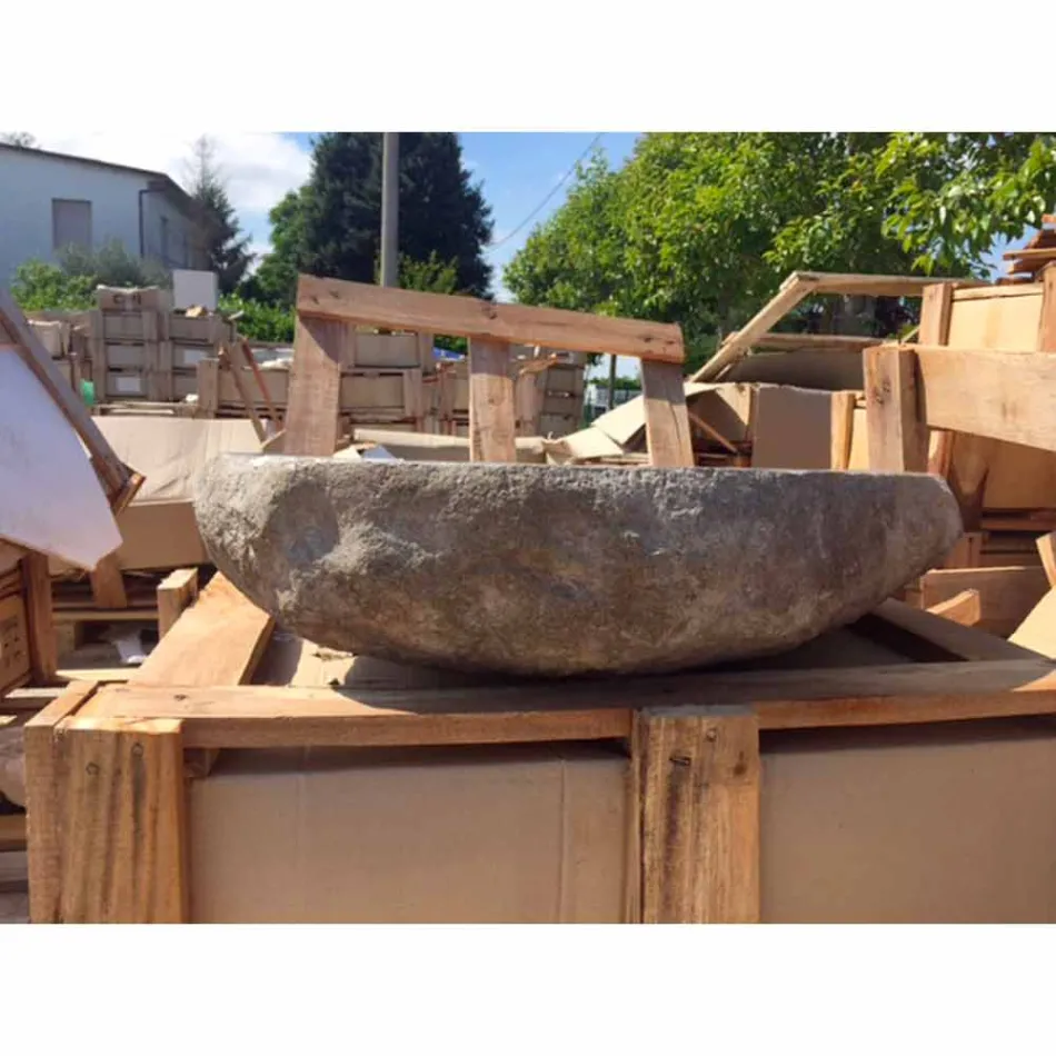 Lavoar pe blat Fabricat manual în piatră de râu - Aurea Viadurini