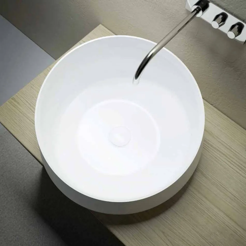 Lavabilă la înălțime la suprafață solidă din Italia, Dongo Viadurini