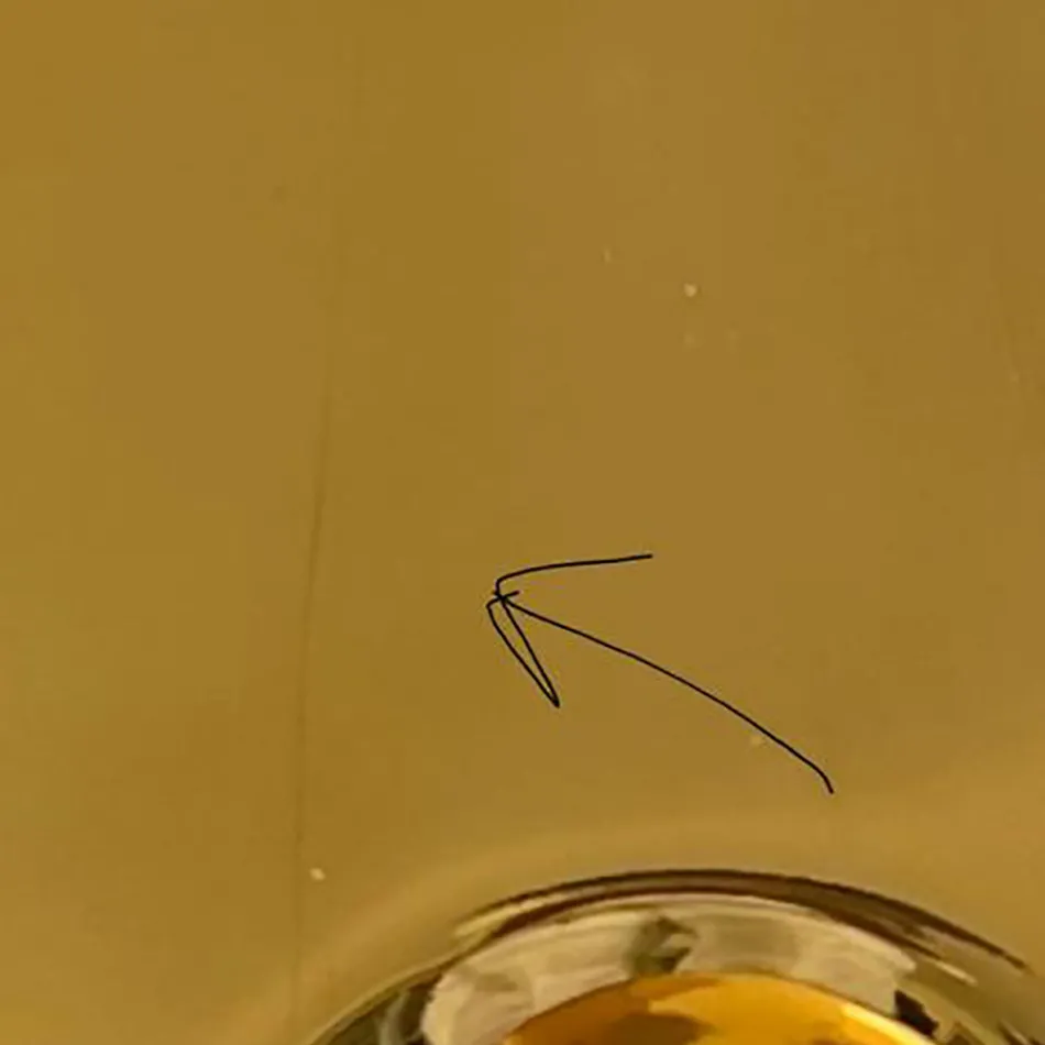 Lavoar modern pe blat din ceramica aurie fabricat in Italia Sofia Viadurini