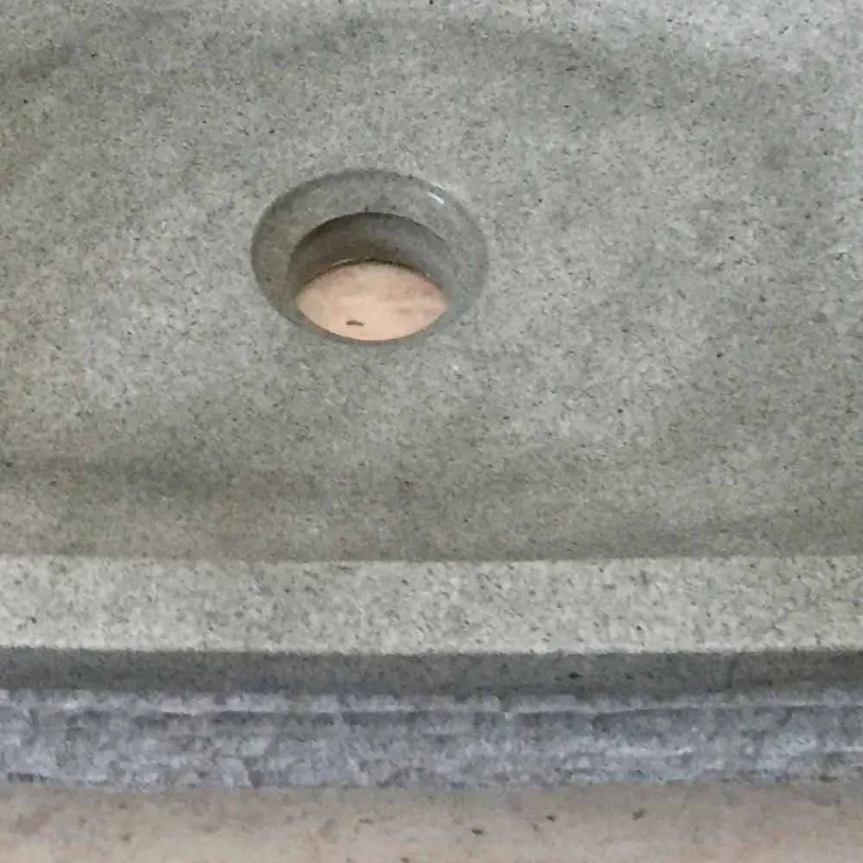 Proiectați chiuvetă verde în piatră Hilda Viadurini