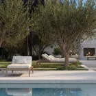 Sezlong de exterior cu cadru din lemn de tec Made in Italy - Briga Viadurini