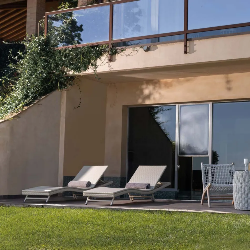 Sezlong de exterior din Polyrattan cu roti - Meredith Viadurini