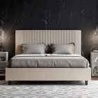Pat 160x200 cm cu tăblie decorată cu linii verticale Fabricat în Italia - Pattini Viadurini