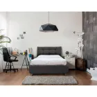 Pat de dimensiuni mari cu tăblie captusă și picioare Made in Italy - Aaron Viadurini